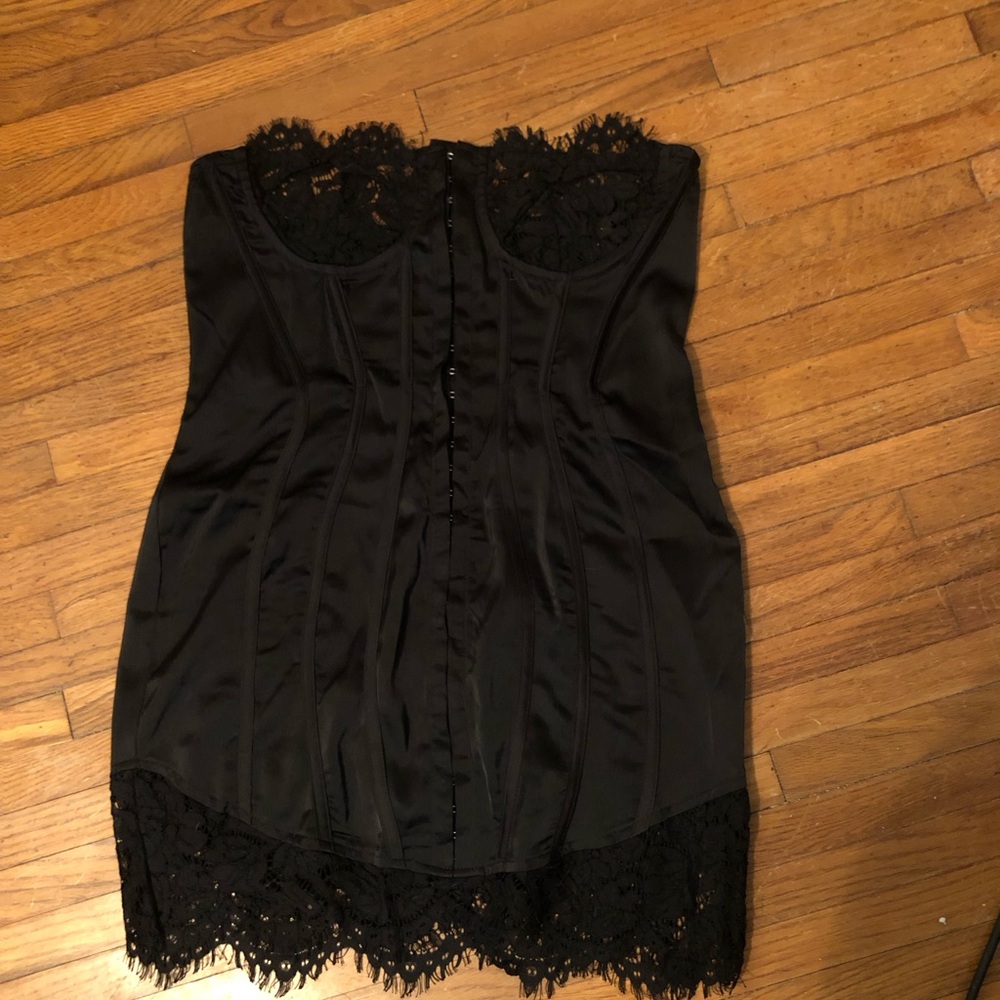 PrettyLittleThing Black Strapless Lace Trim Dress